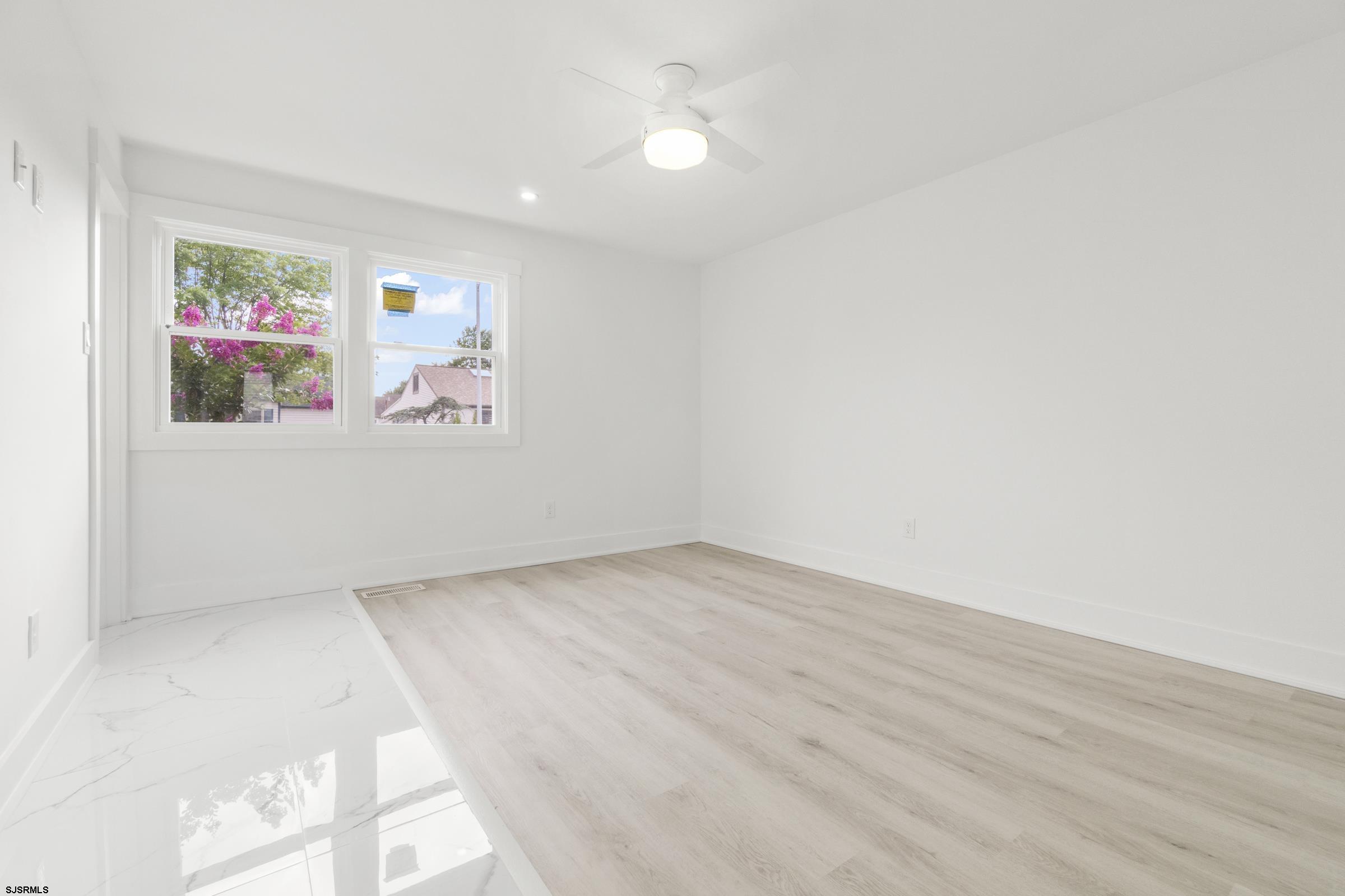 811 N Burghley Ave Ave