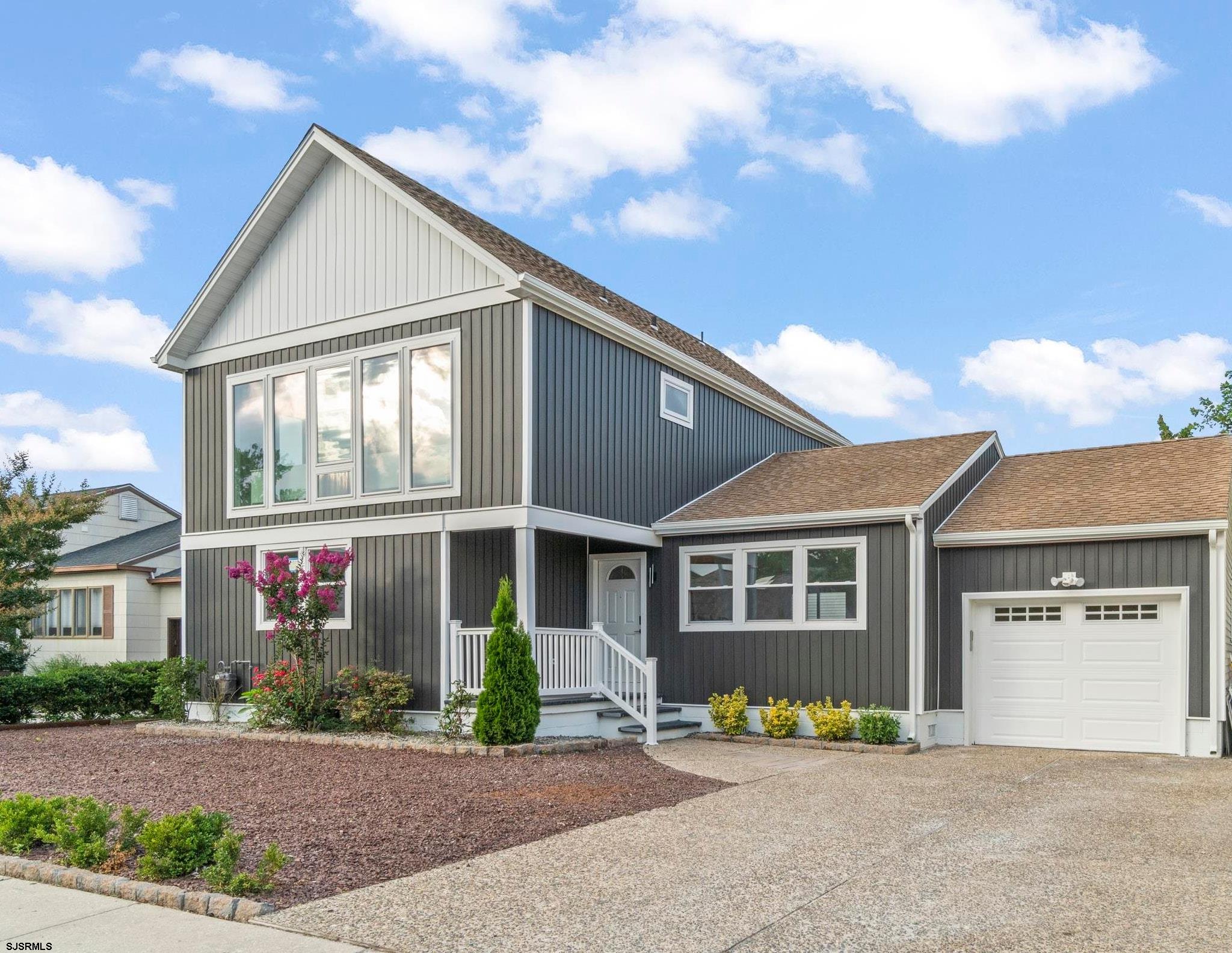 811 N Burghley Ave Ave