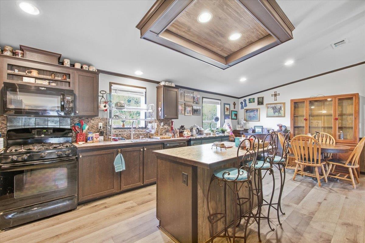 4321 County Road 444