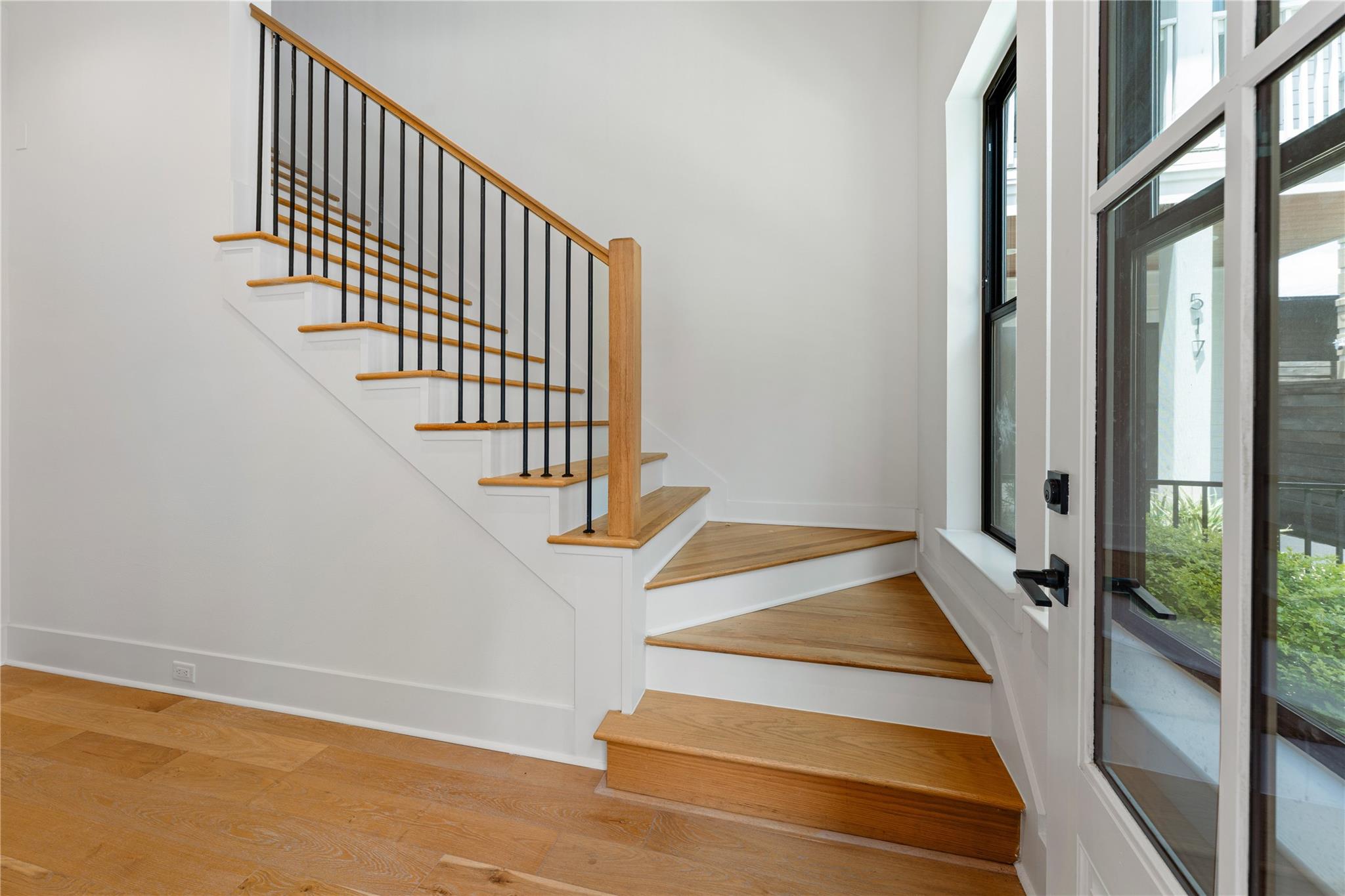 515 E 4th Street