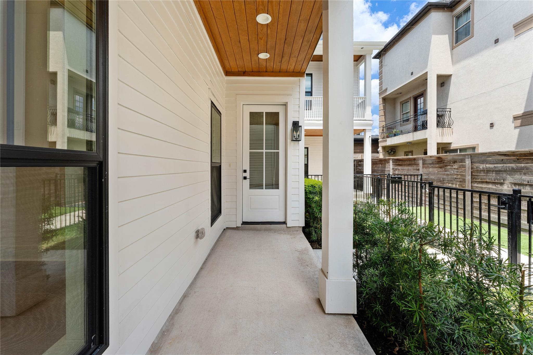 515 E 4th Street