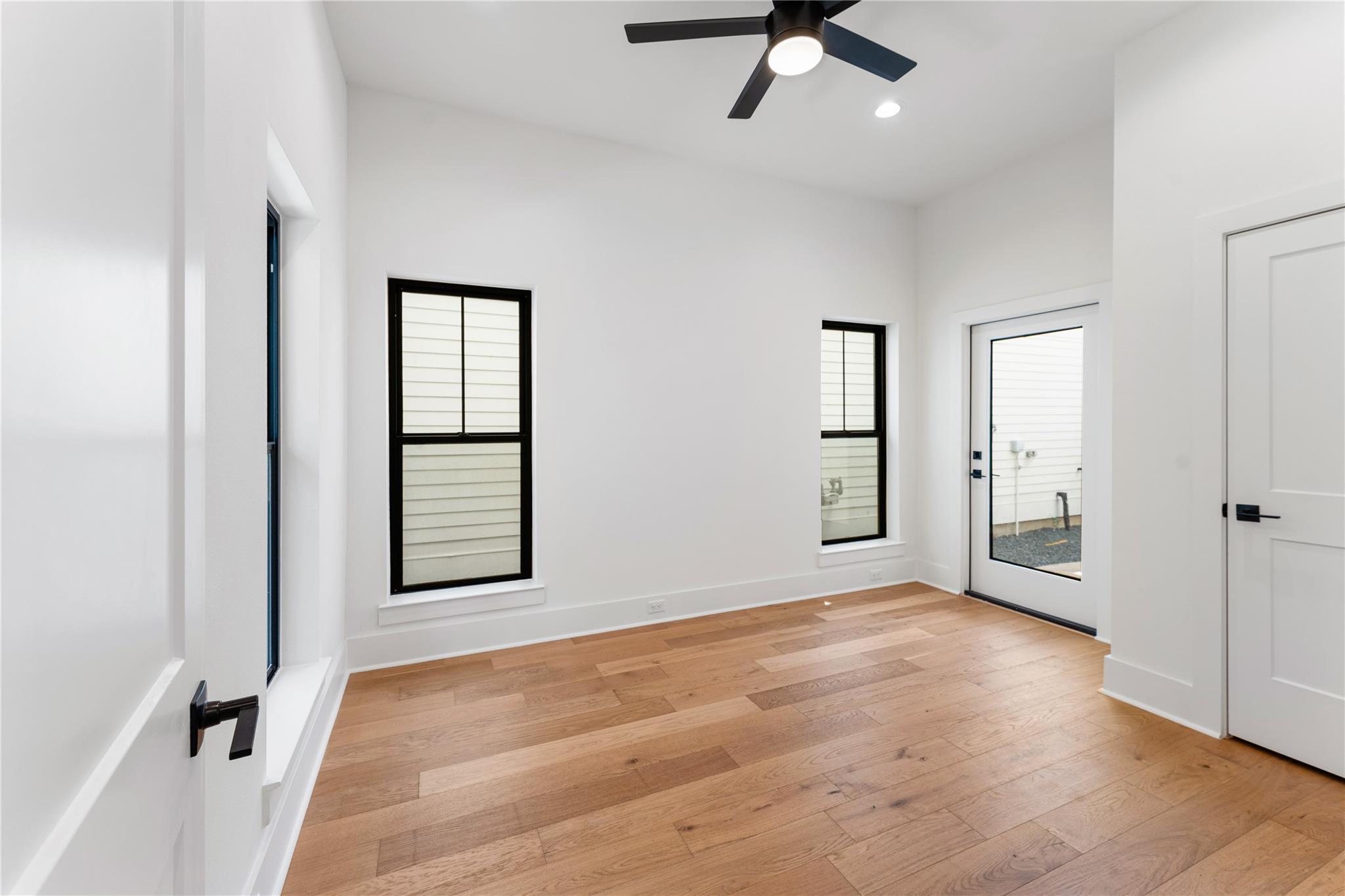515 E 4th Street