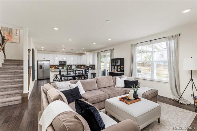 16108 Red Bud Loop