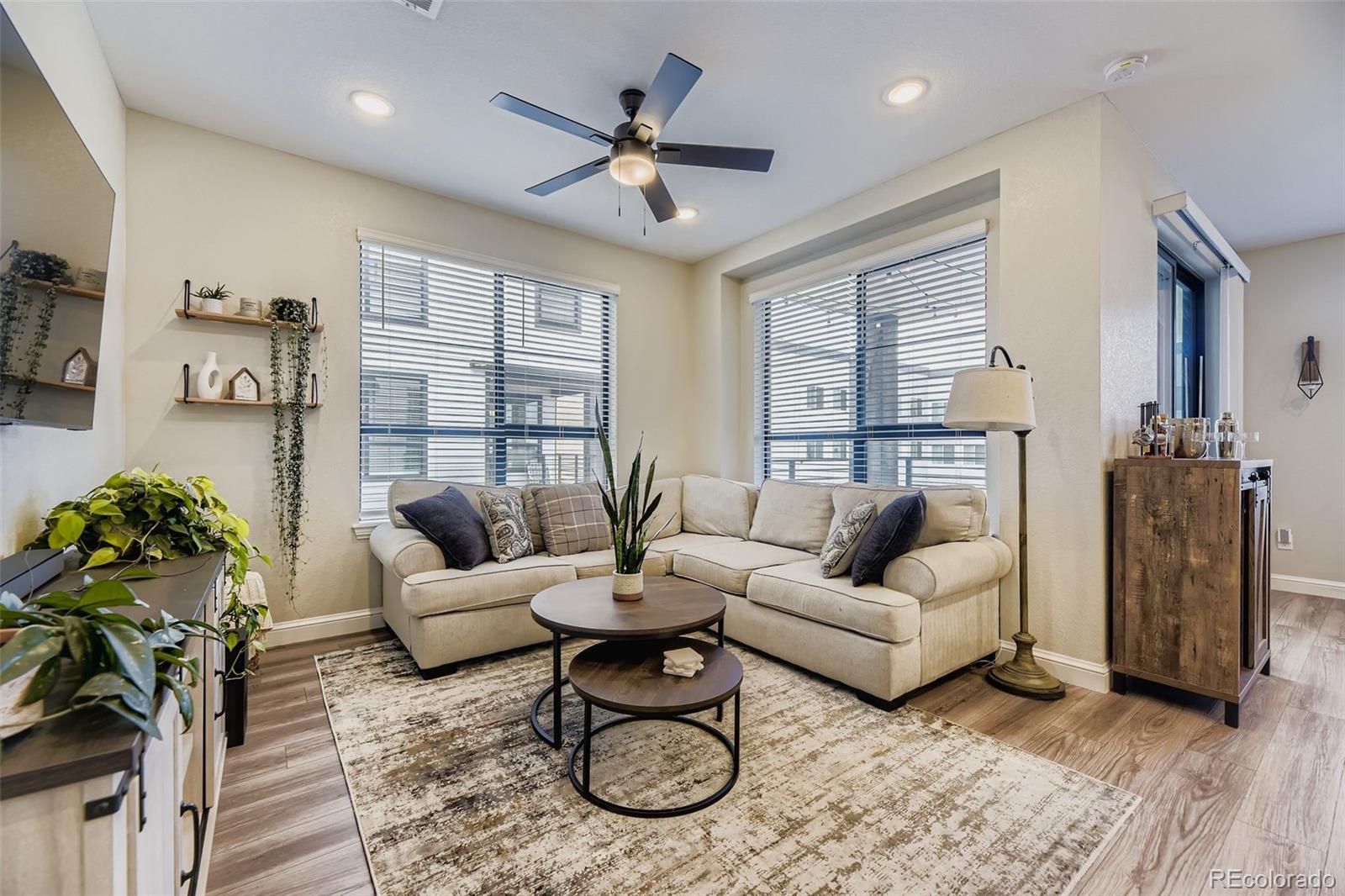 1990 S Holly Street Unit: 3