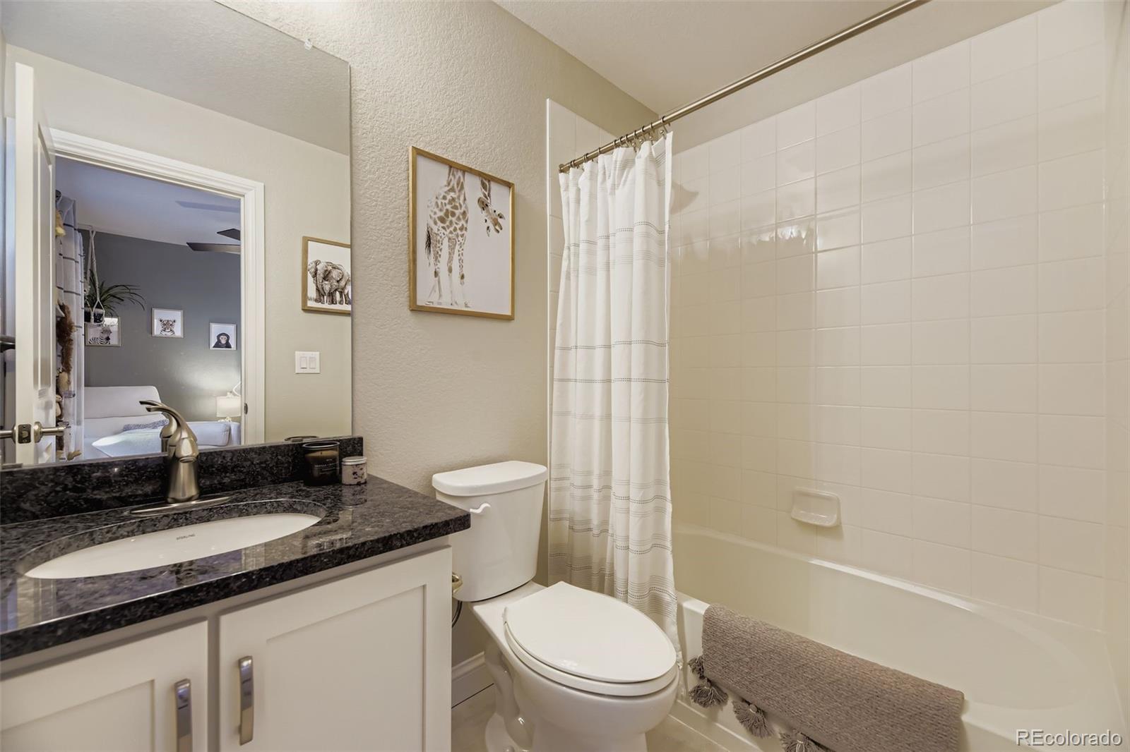 1990 S Holly Street Unit: 3