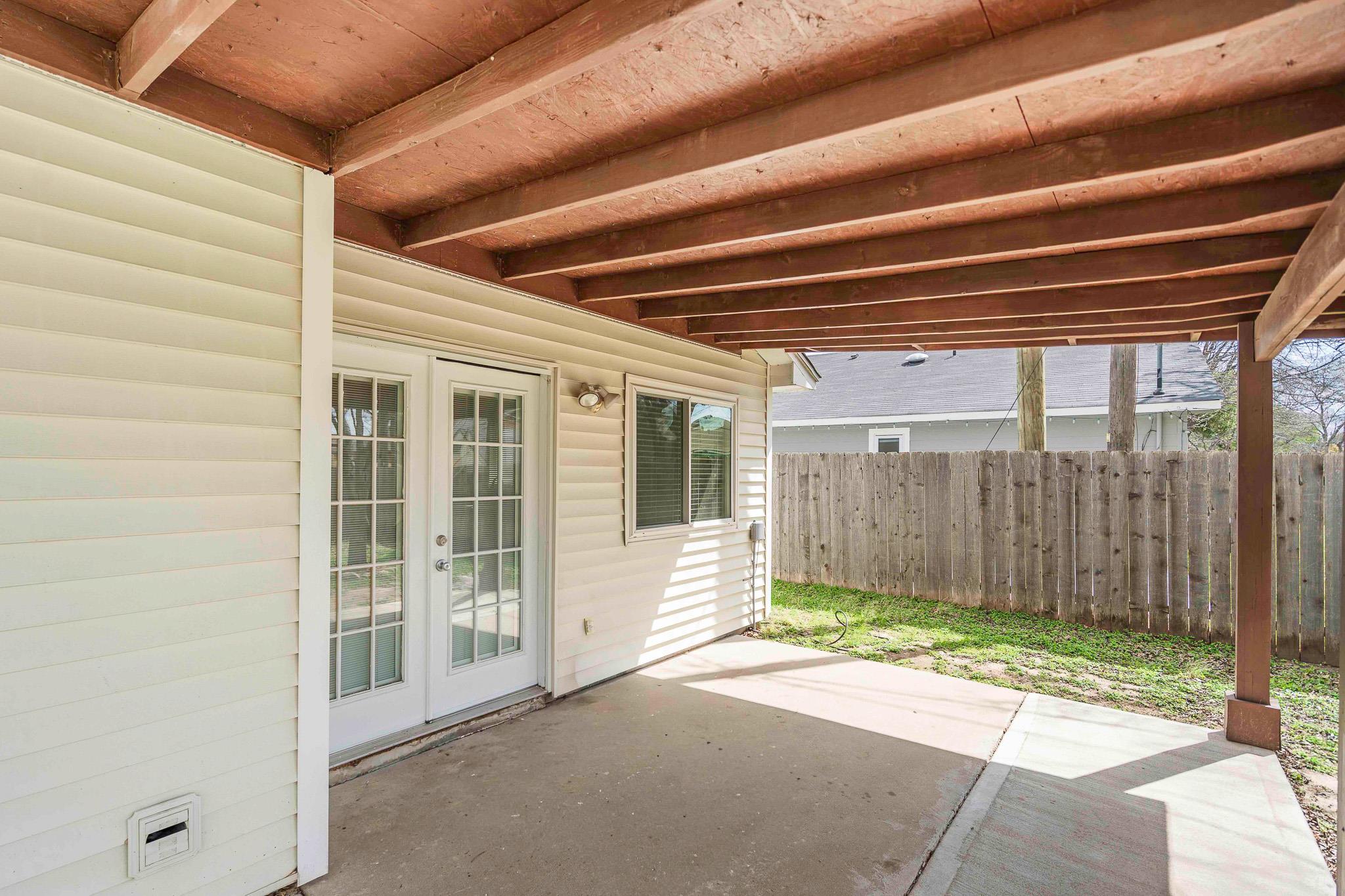 1910 Andover DR