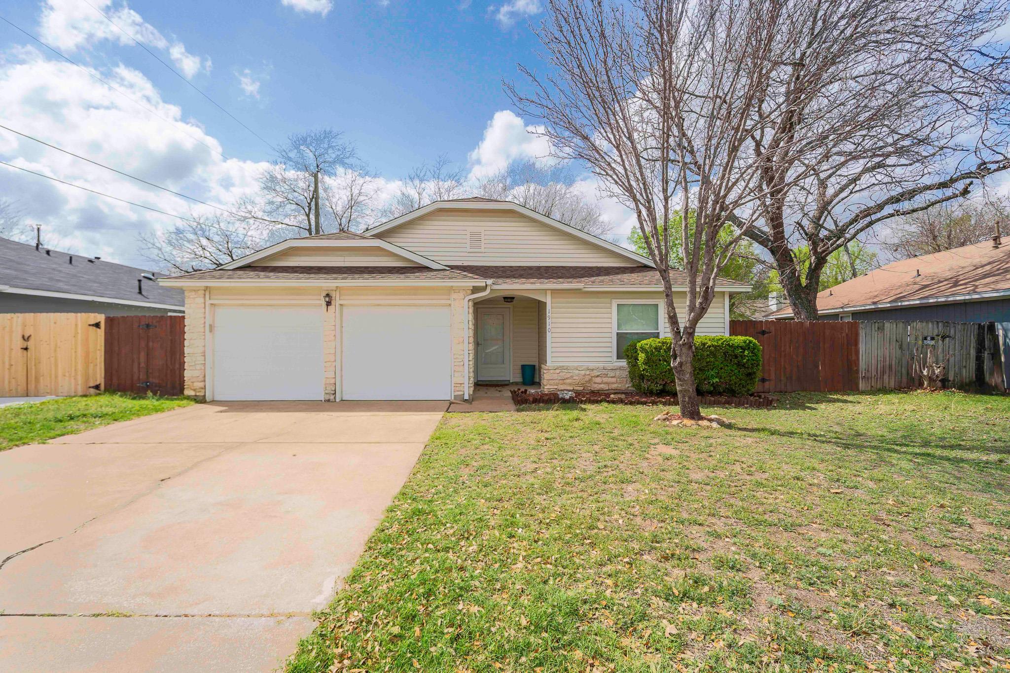 1910 Andover DR