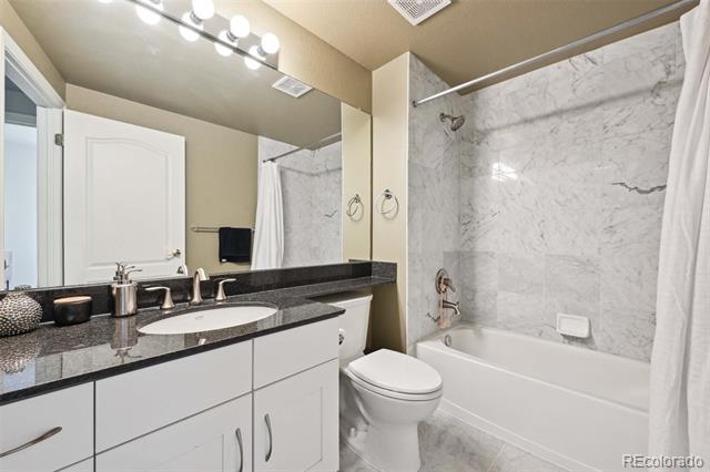 111 S Monroe Street Unit: B203
