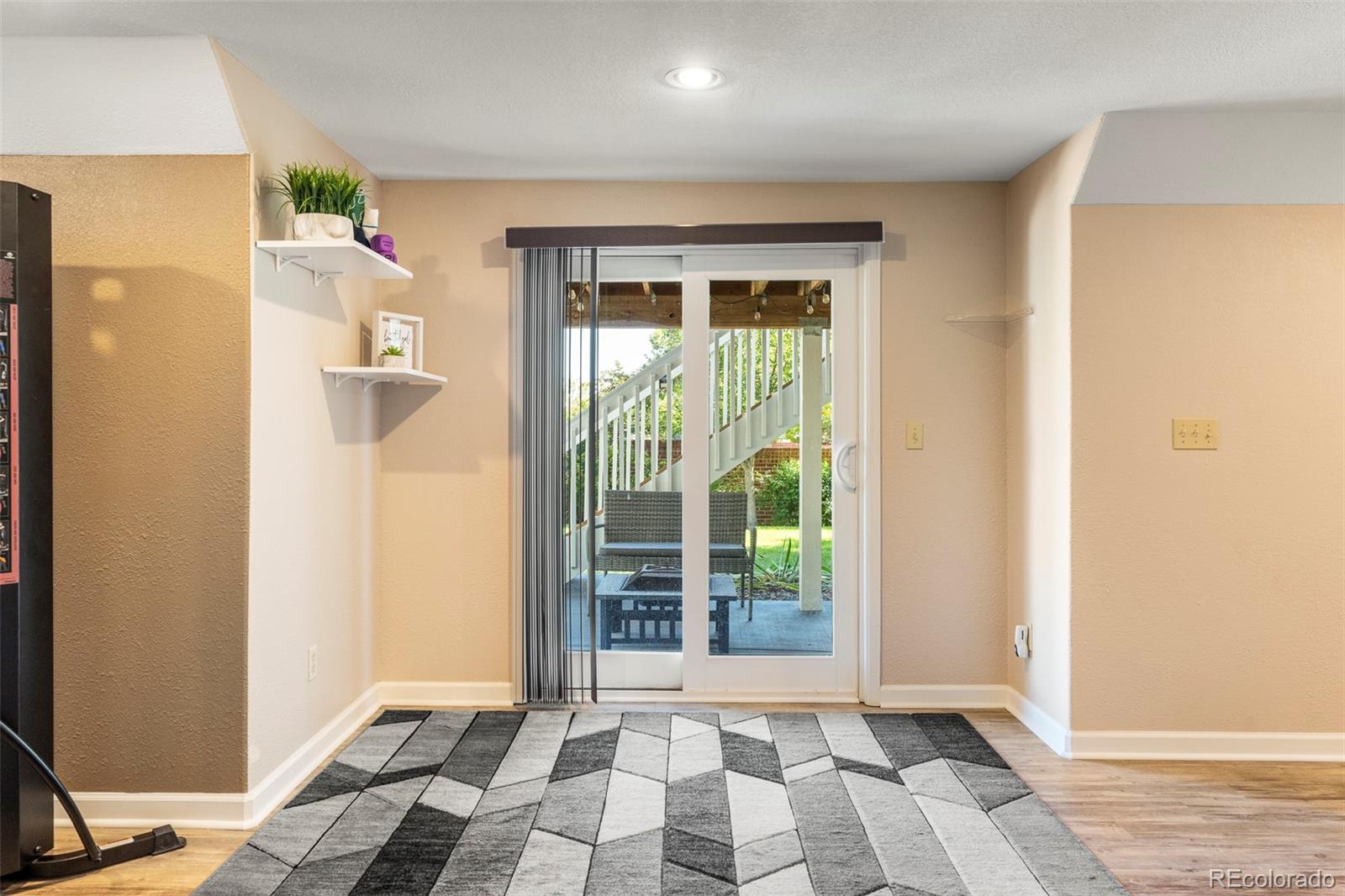 9634 Las Colinas Drive