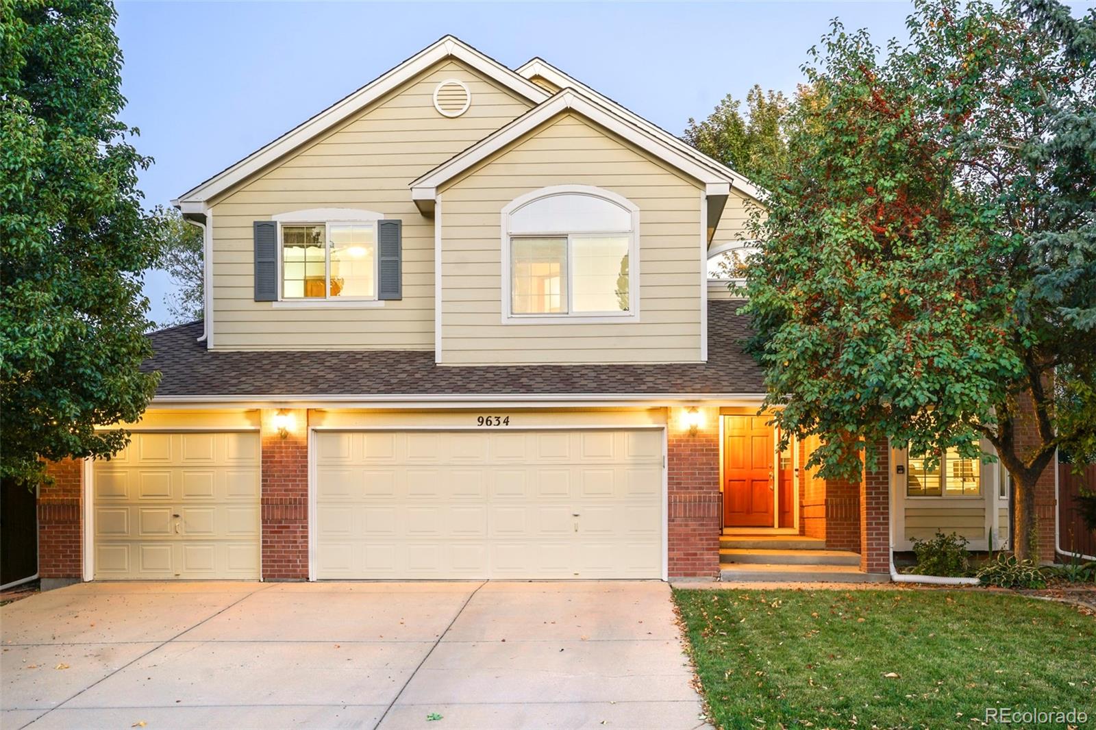 9634 Las Colinas Drive