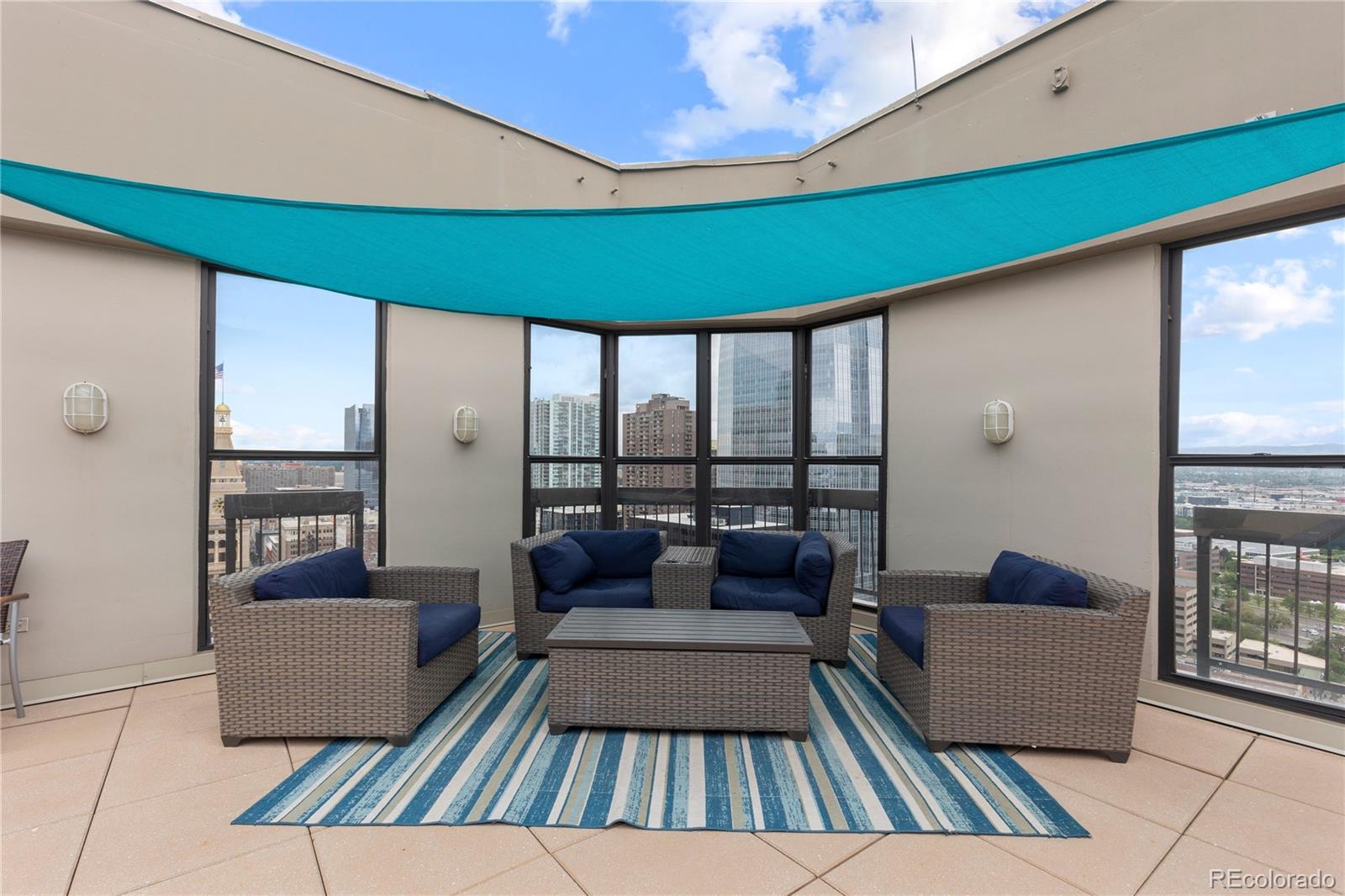 1625 Larimer Street Unit: 2104