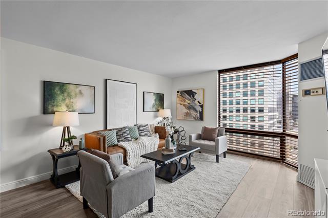 1625 Larimer Street Unit: 2104