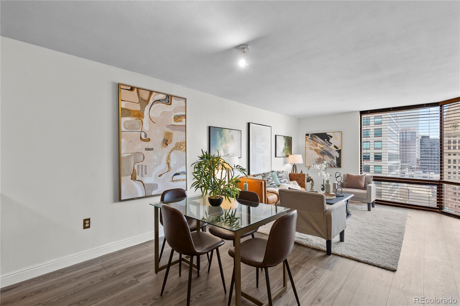 1625 Larimer Street Unit: 2104