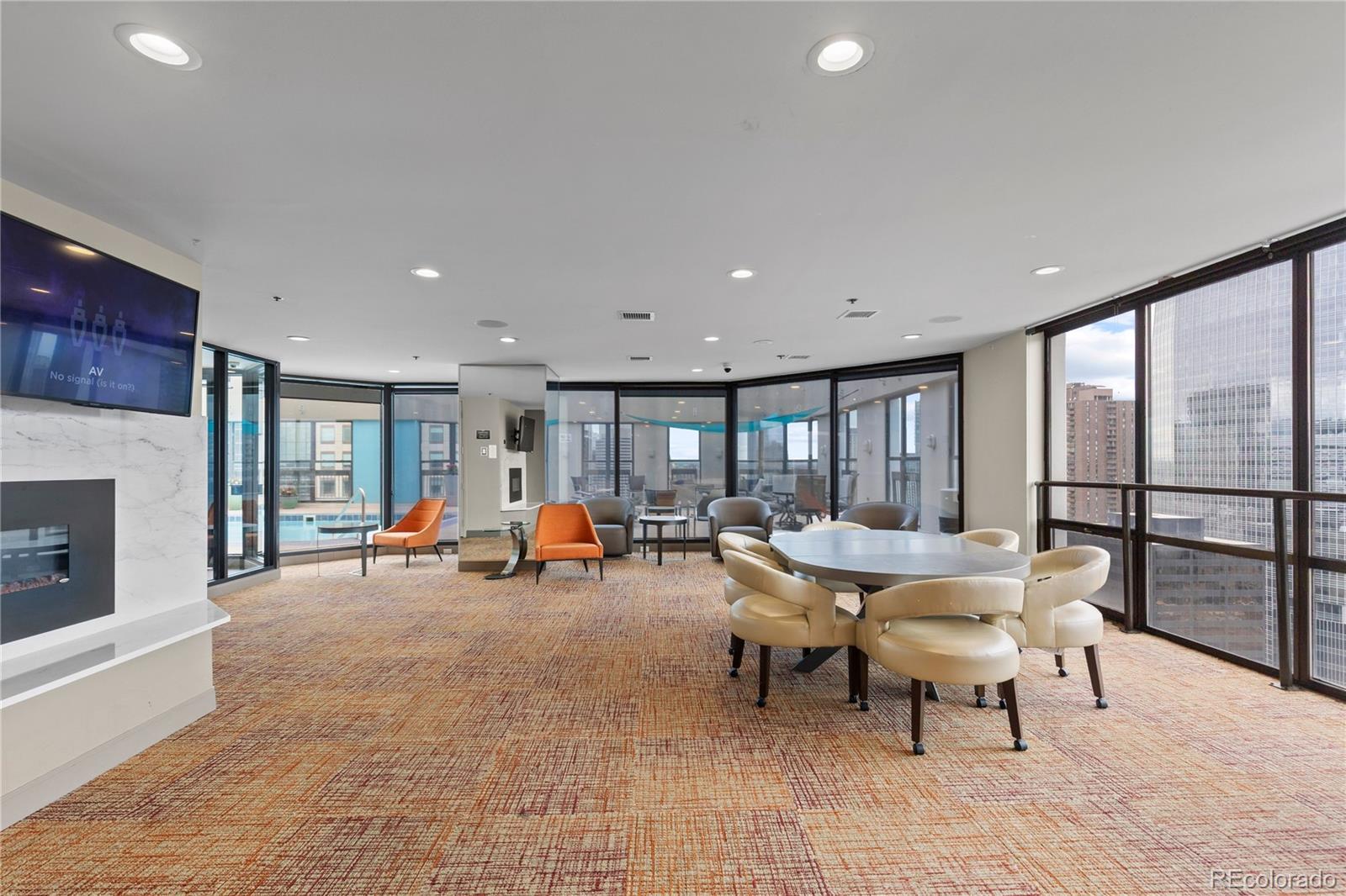 1625 Larimer Street Unit: 2104