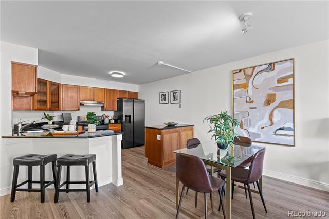 1625 Larimer Street Unit: 2104