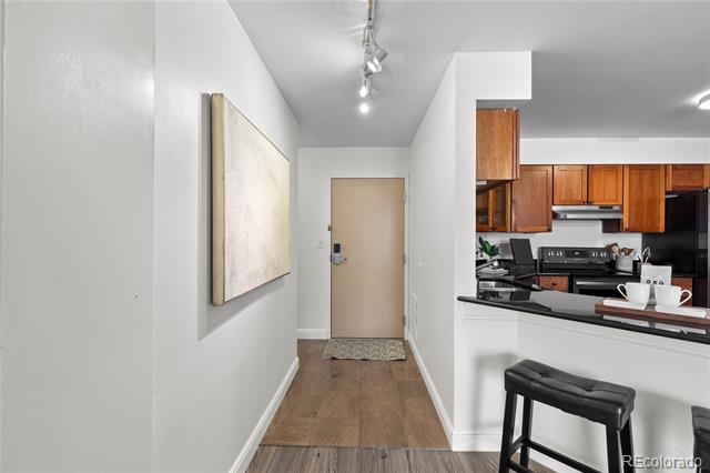 1625 Larimer Street Unit: 2104