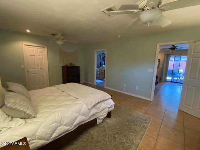 2108 W HERMOSA Drive