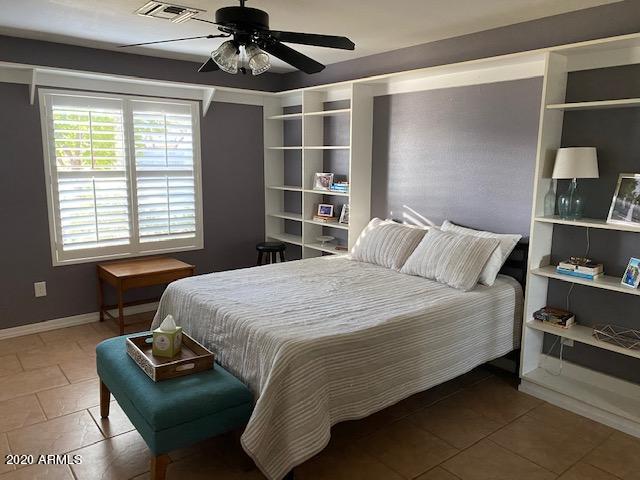 2108 W HERMOSA Drive