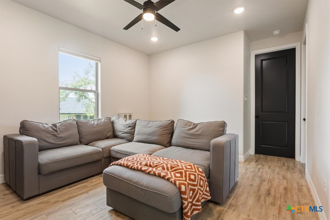 5017 Bella Charca Parkway