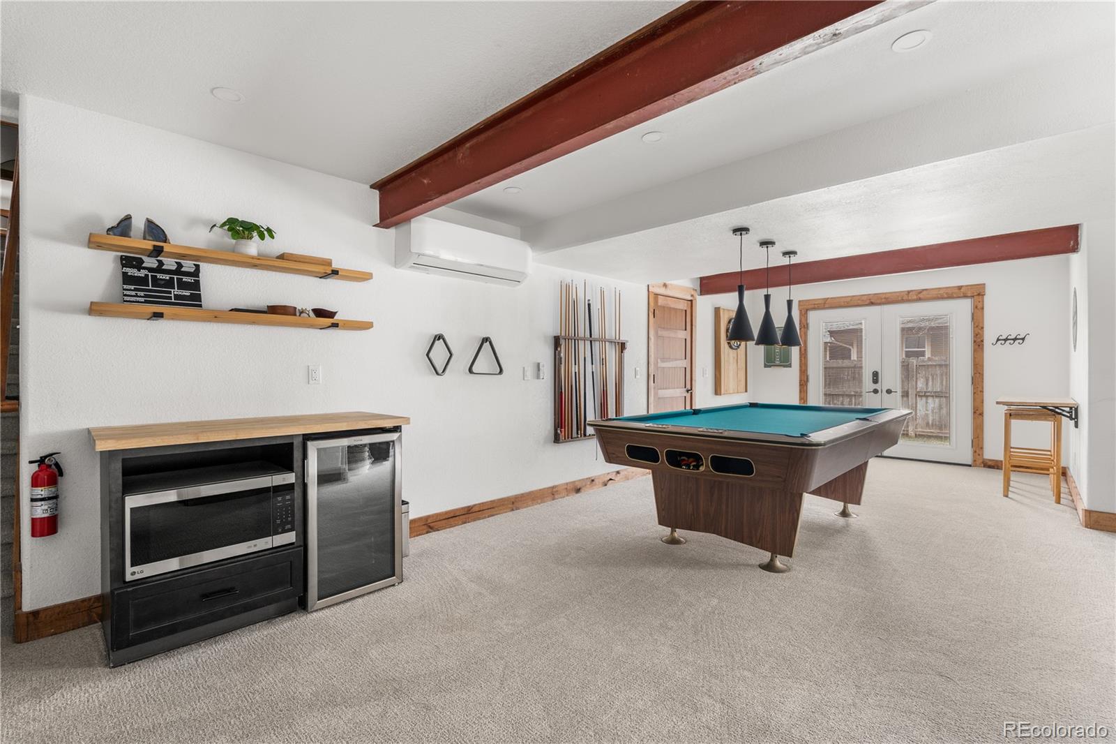 9662 W 69th Place