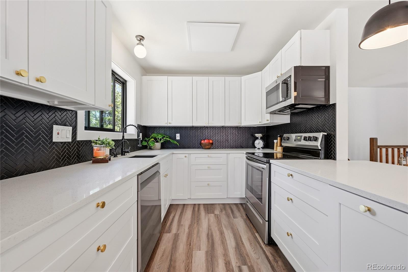 31556 Griffin Drive