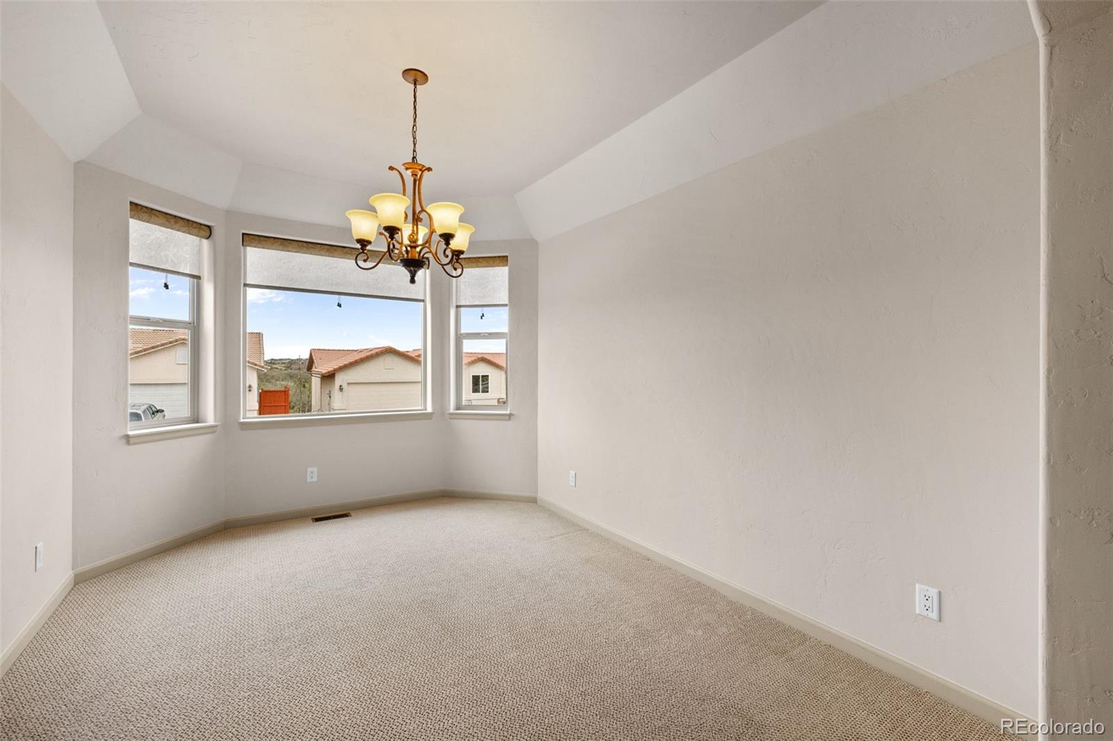 4331 Las Lunas Court