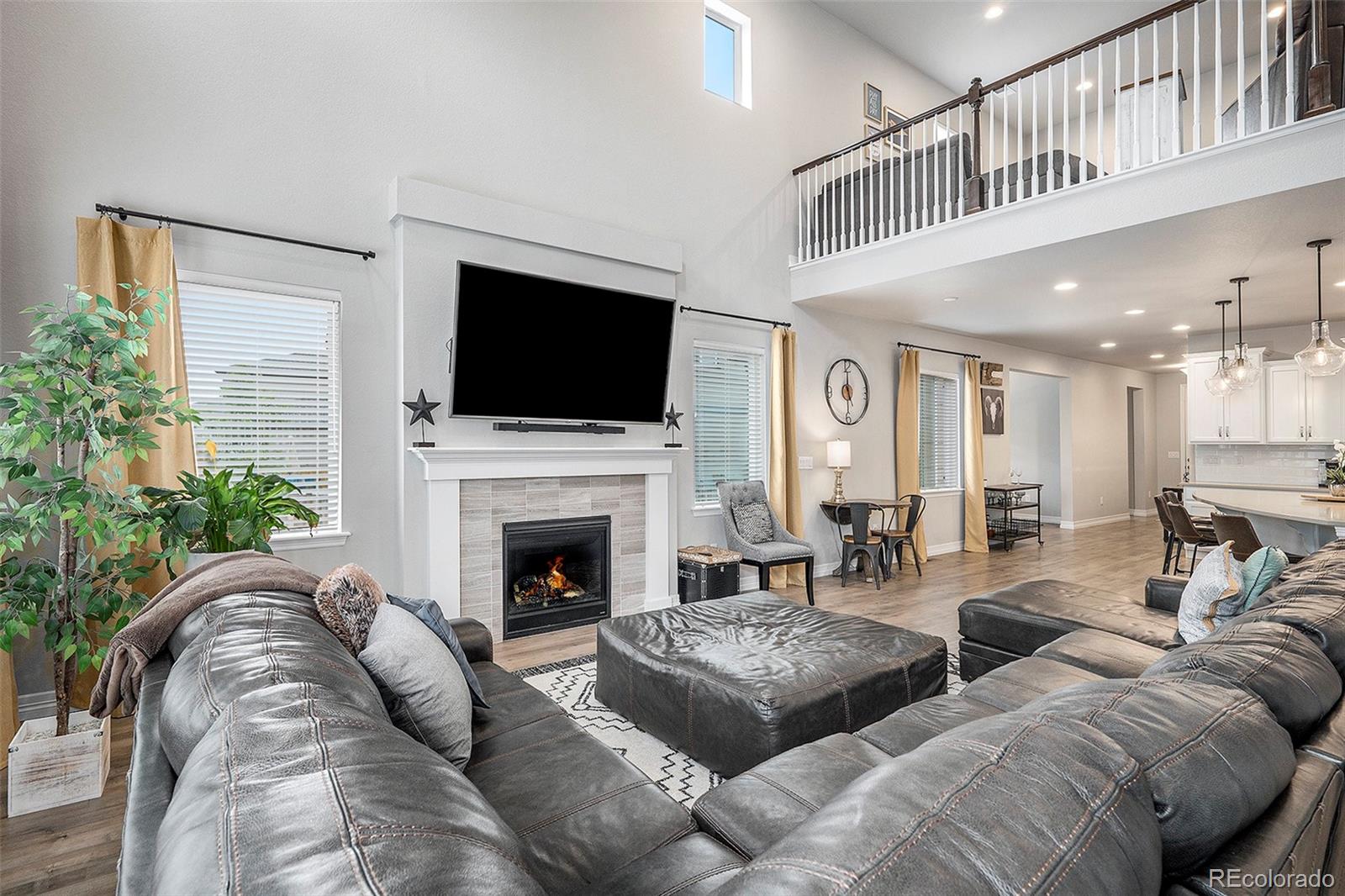 4117 Spanish Oaks Way