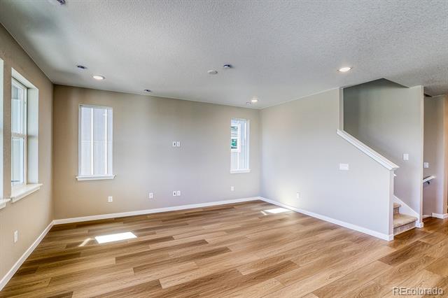 8633 Middle Fork Street