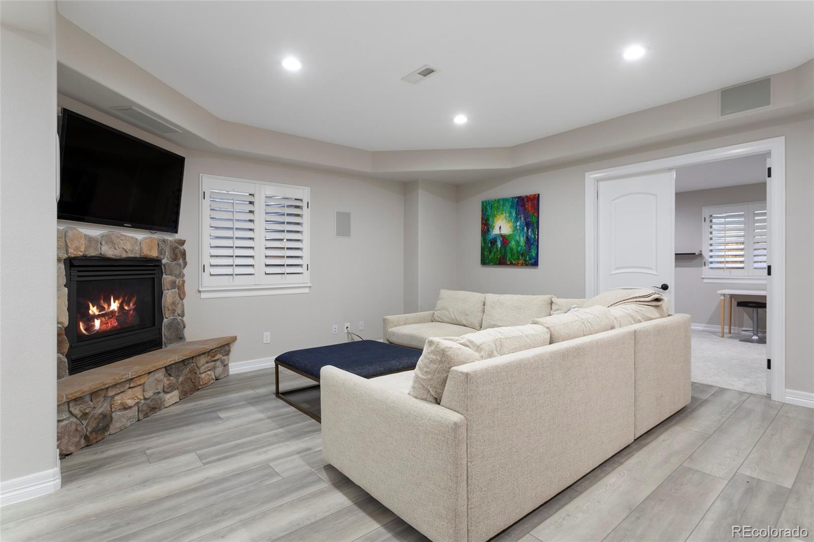 9766 Sunset Hill Circle