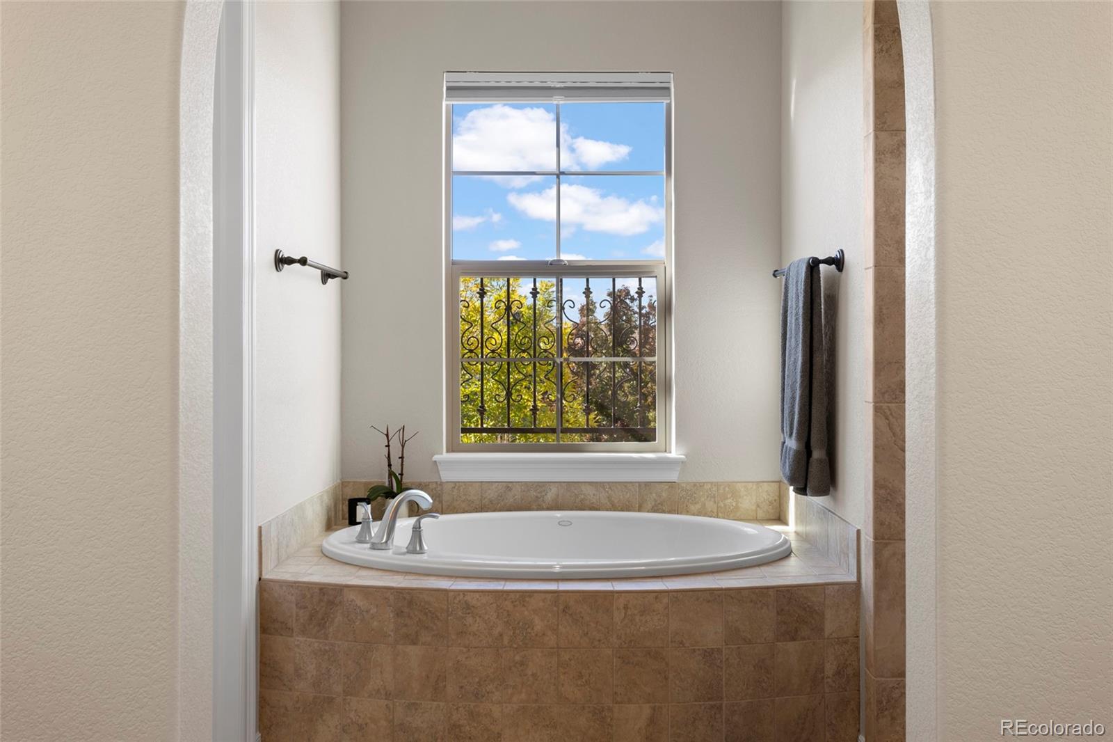 9766 Sunset Hill Circle
