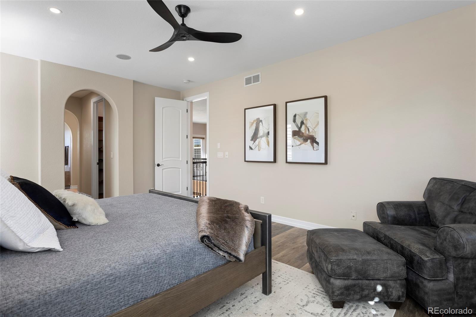 9766 Sunset Hill Circle