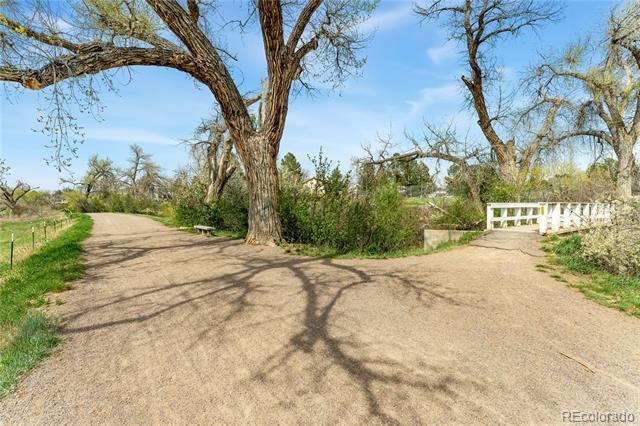 7706 S Crocker Court