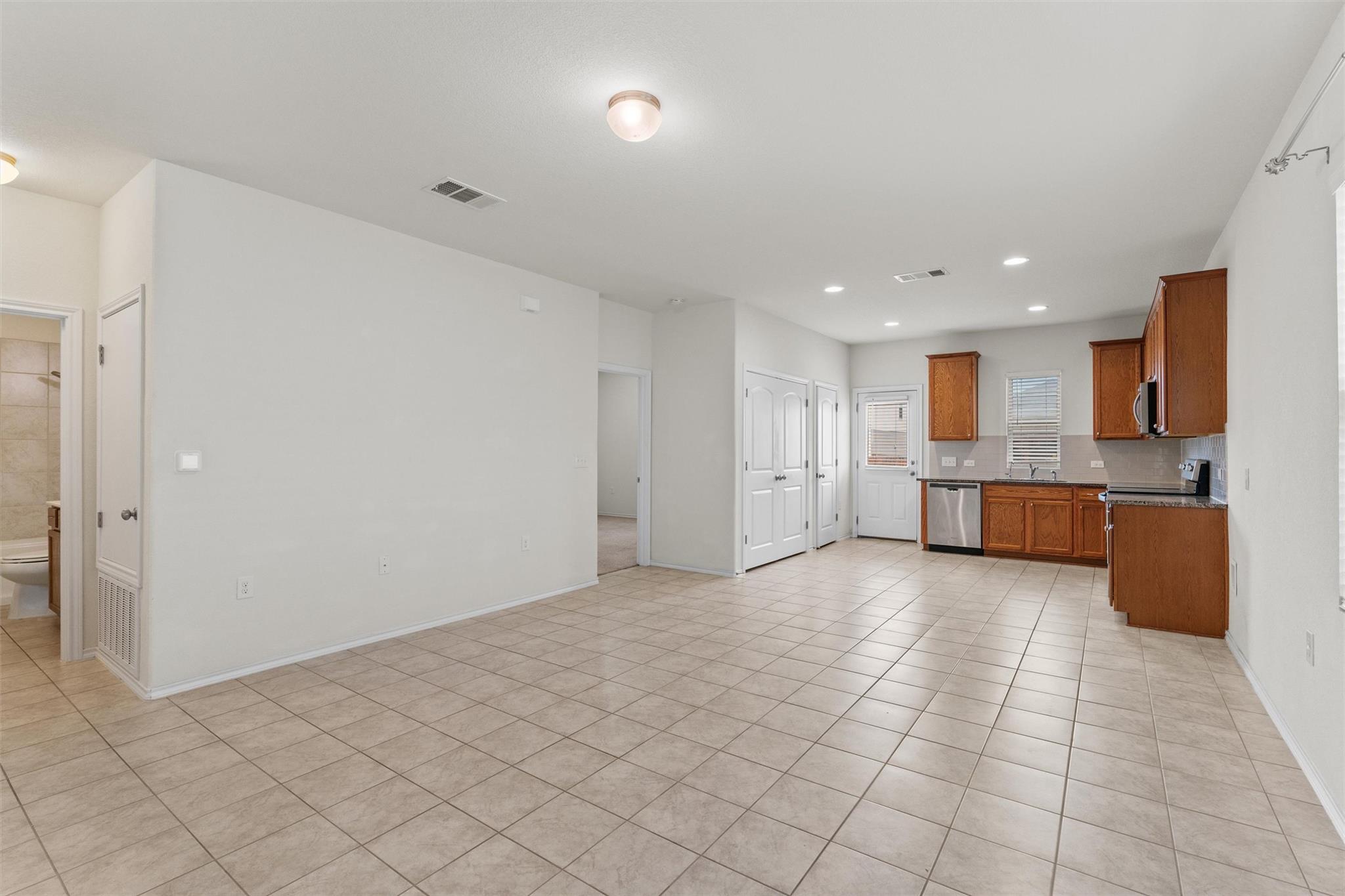 13017 Foreston DR