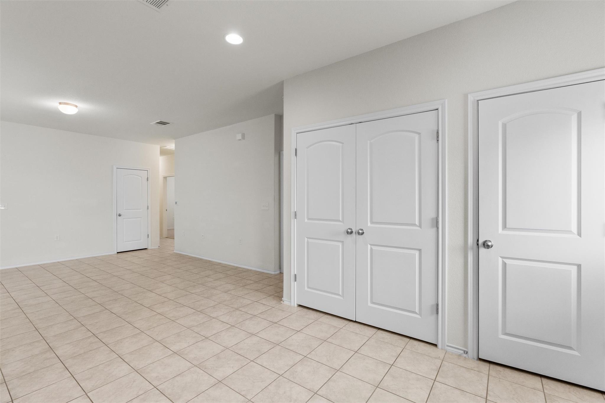 13017 Foreston DR