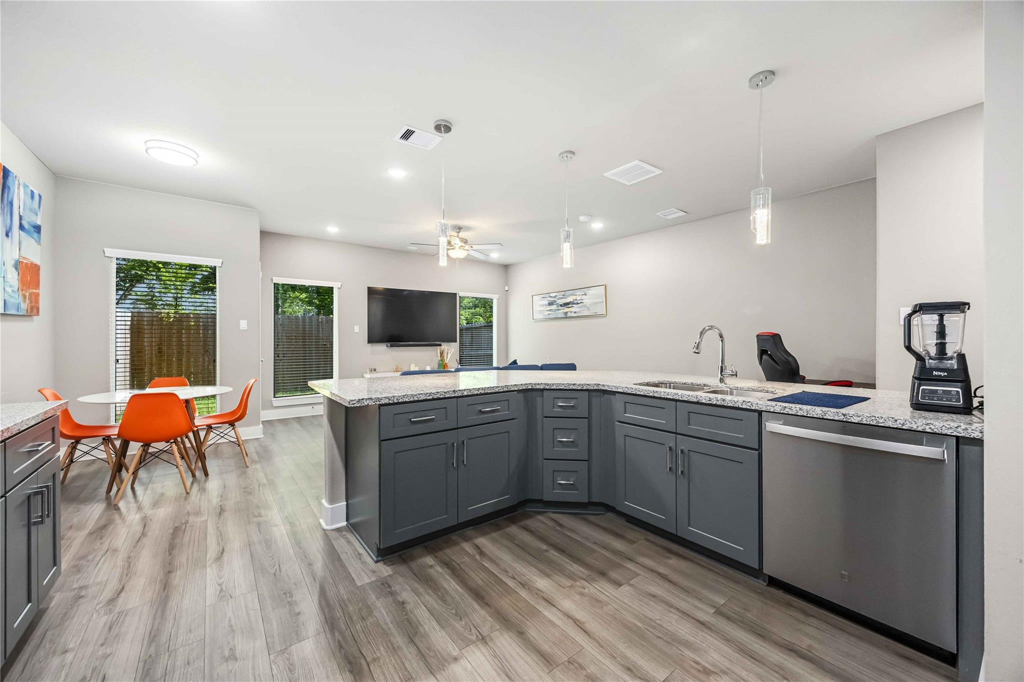 5023 Mallow Street Unit: A/B
