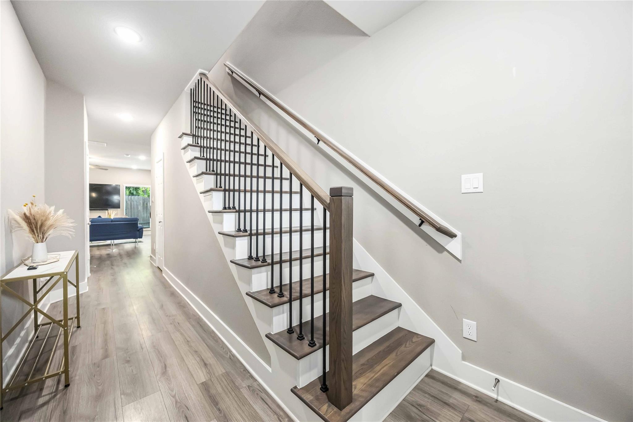 5023 Mallow Street Unit: A/B