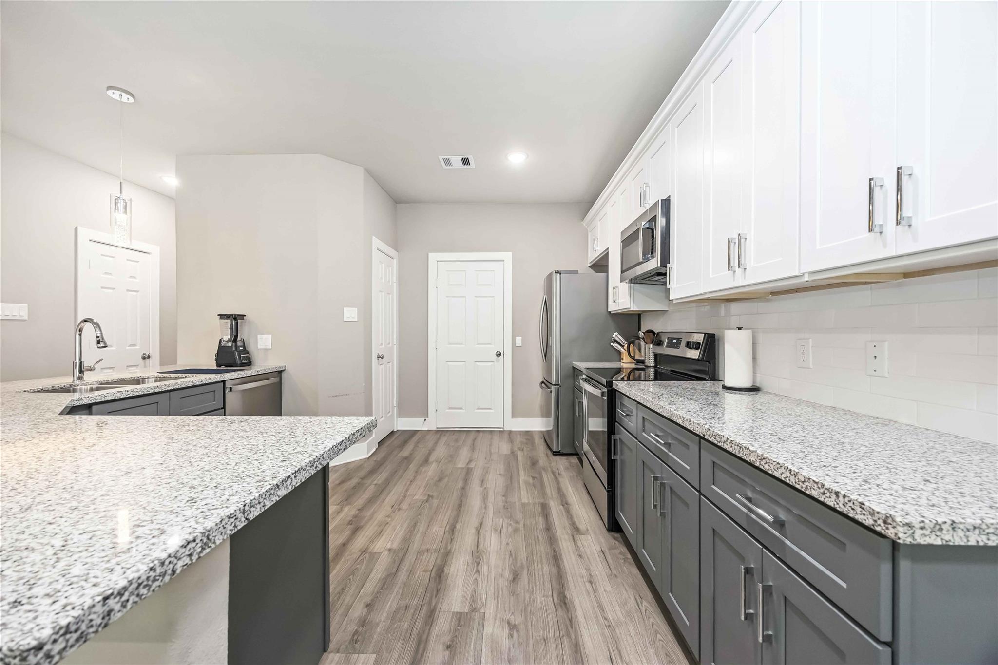 5023 Mallow Street Unit: A/B