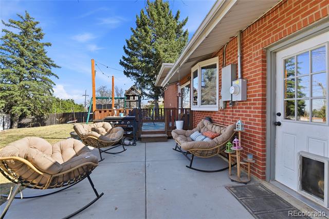 1021 W 100th Avenue