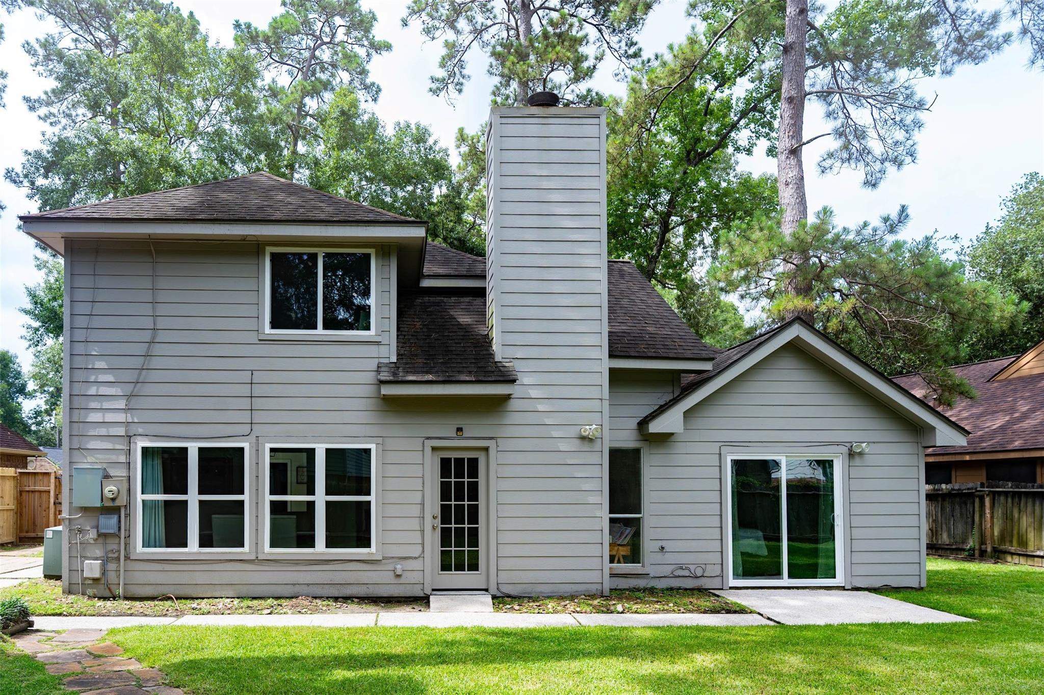 3515 Grove Oaks Drive