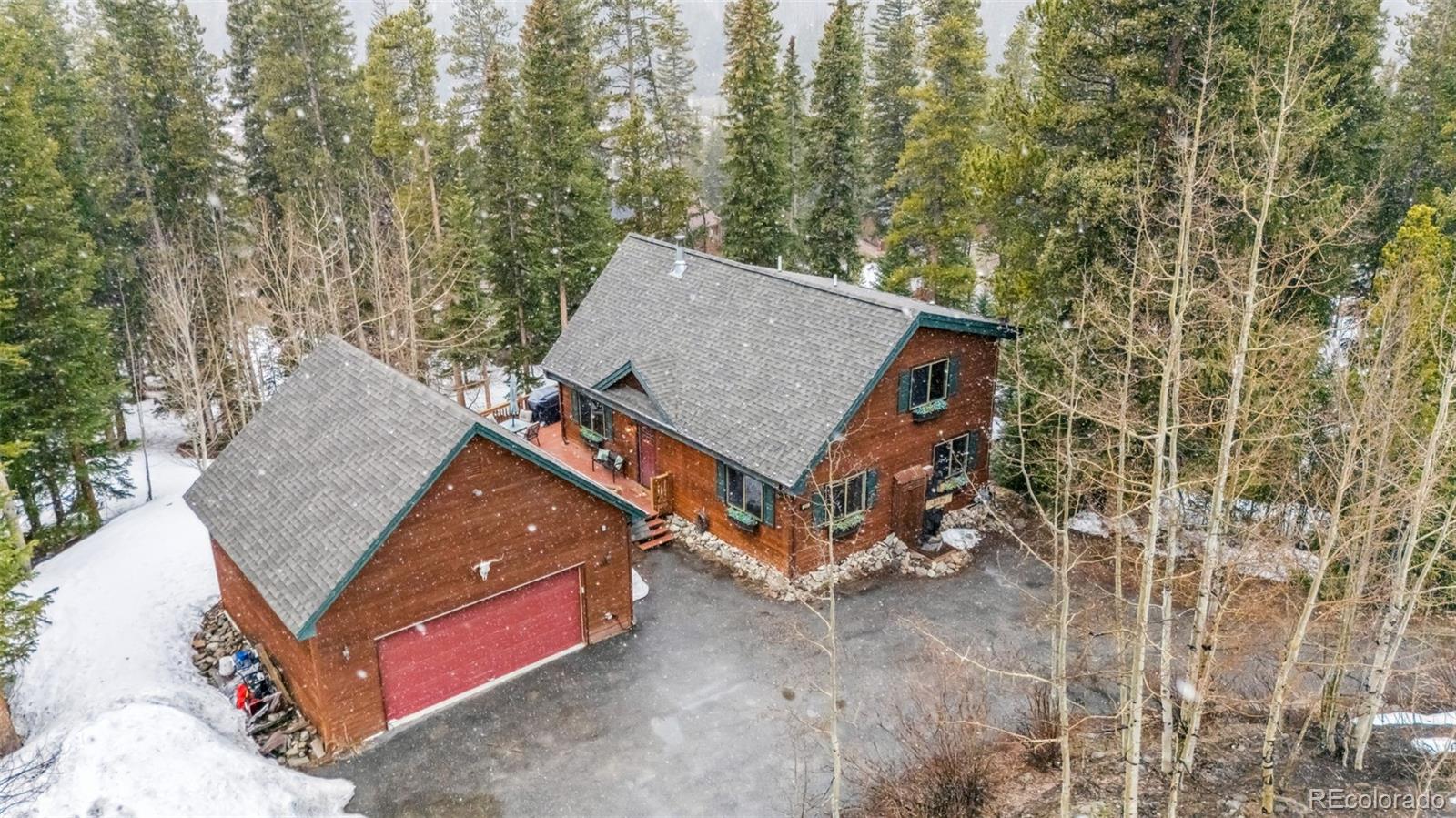 285 Davis Court