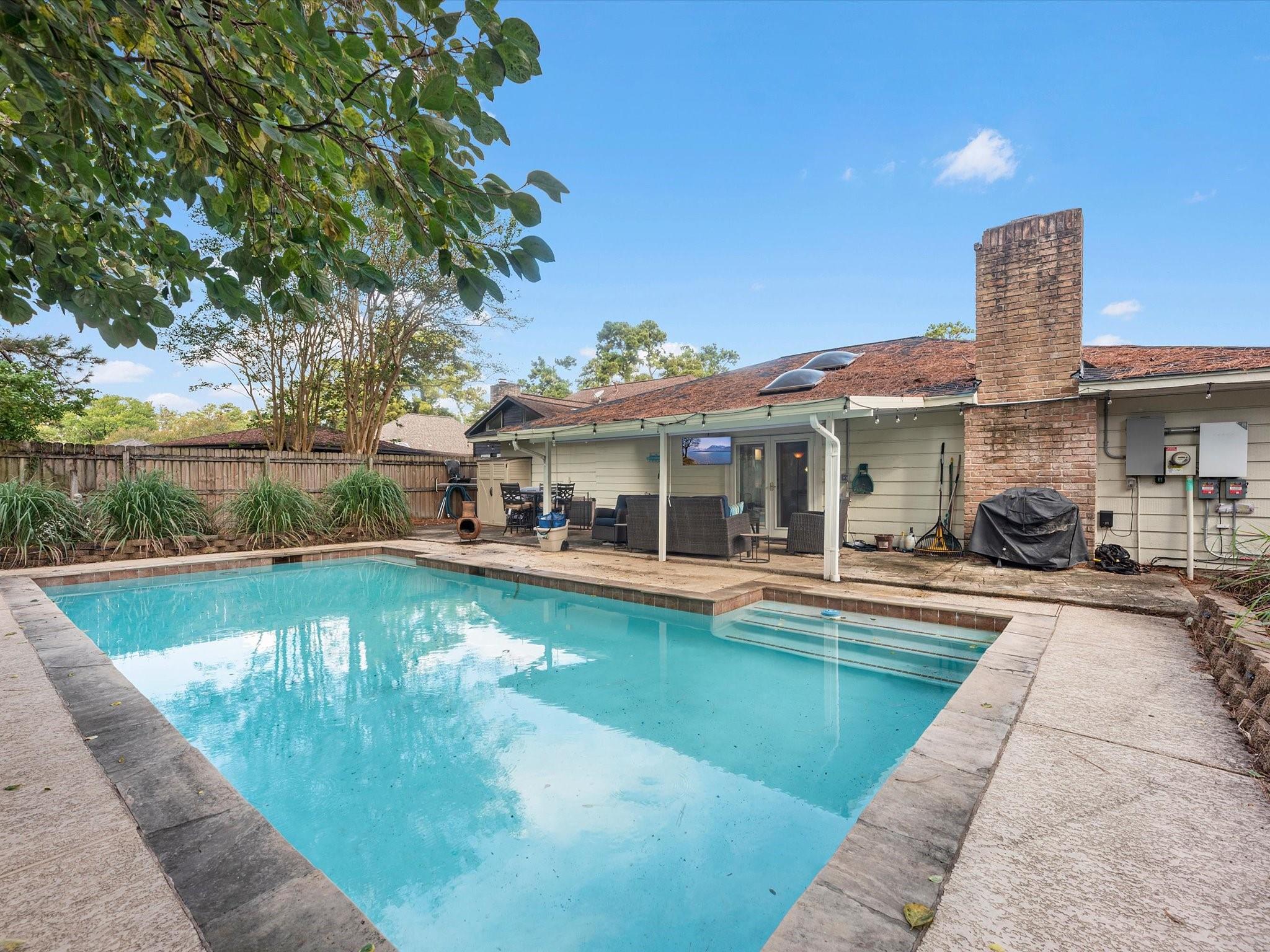 7518 Pin Oak Drive