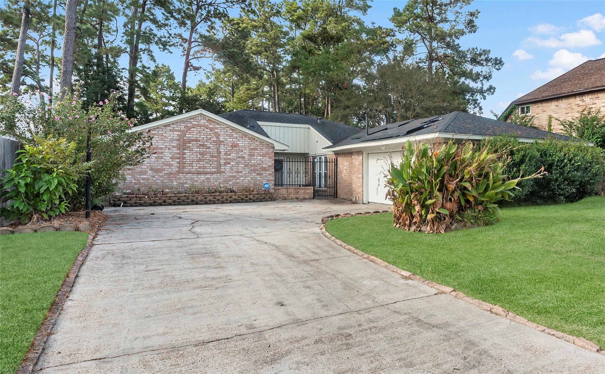 7518 Pin Oak Drive