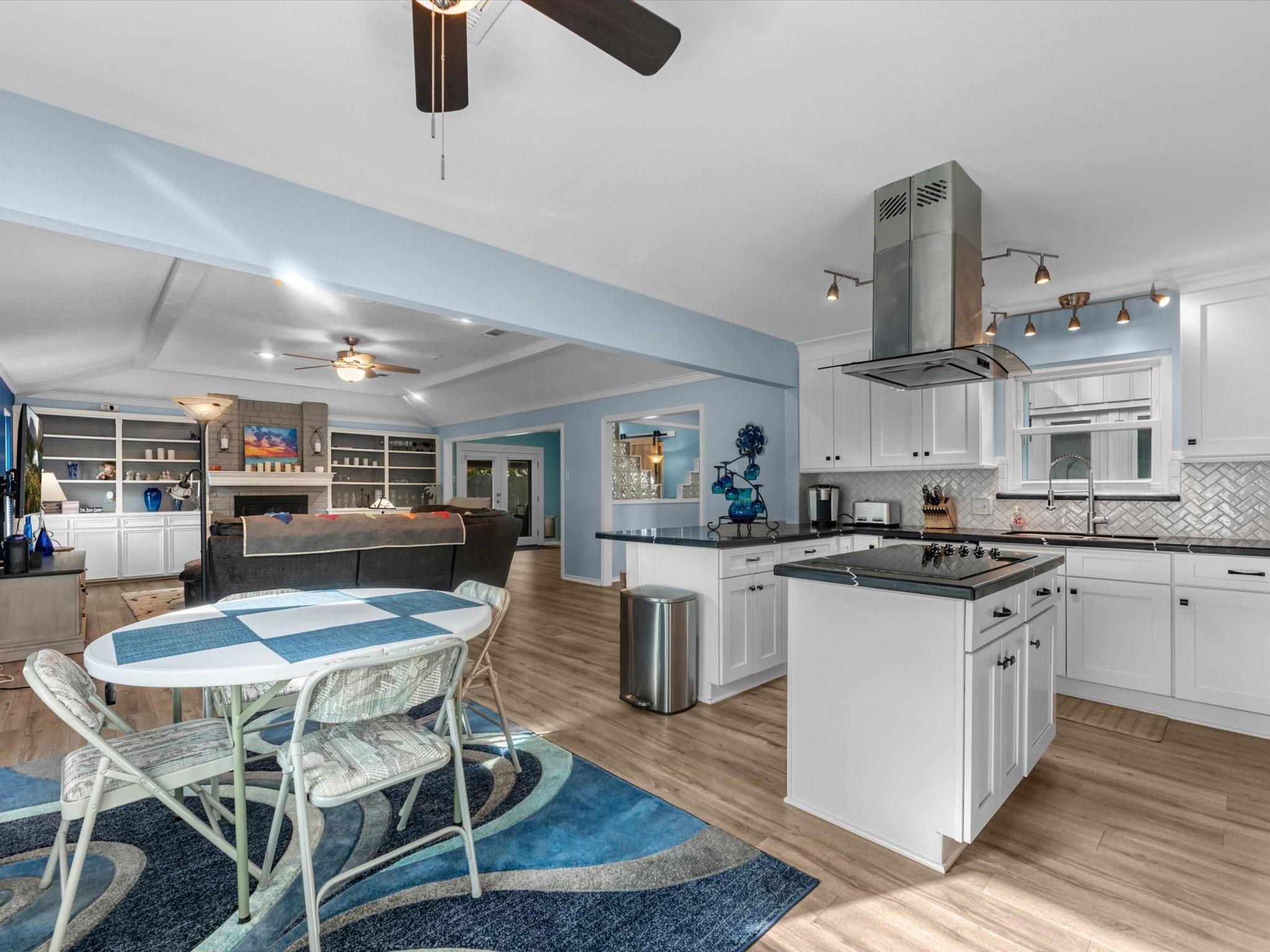 7518 Pin Oak Drive
