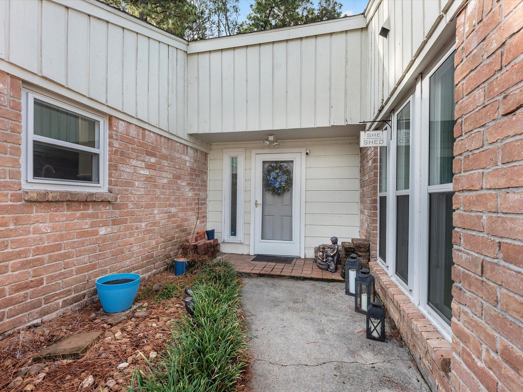 7518 Pin Oak Drive