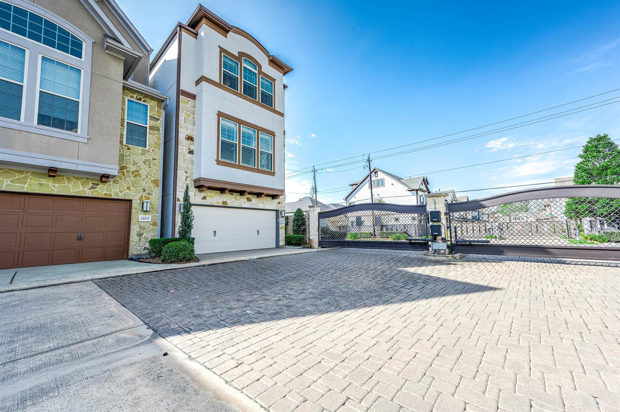 11027 Acorn Falls Drive