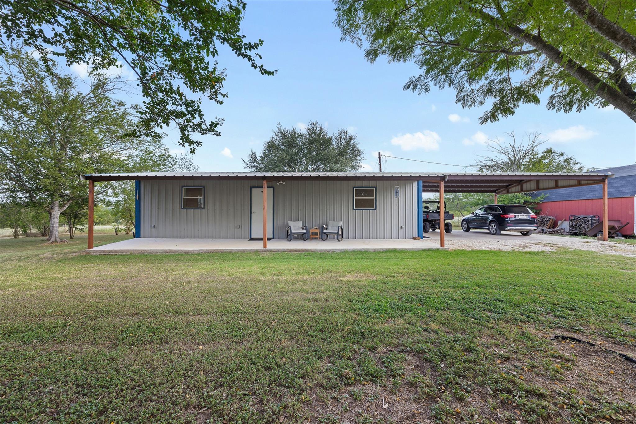 577 Herron TRL, McDade