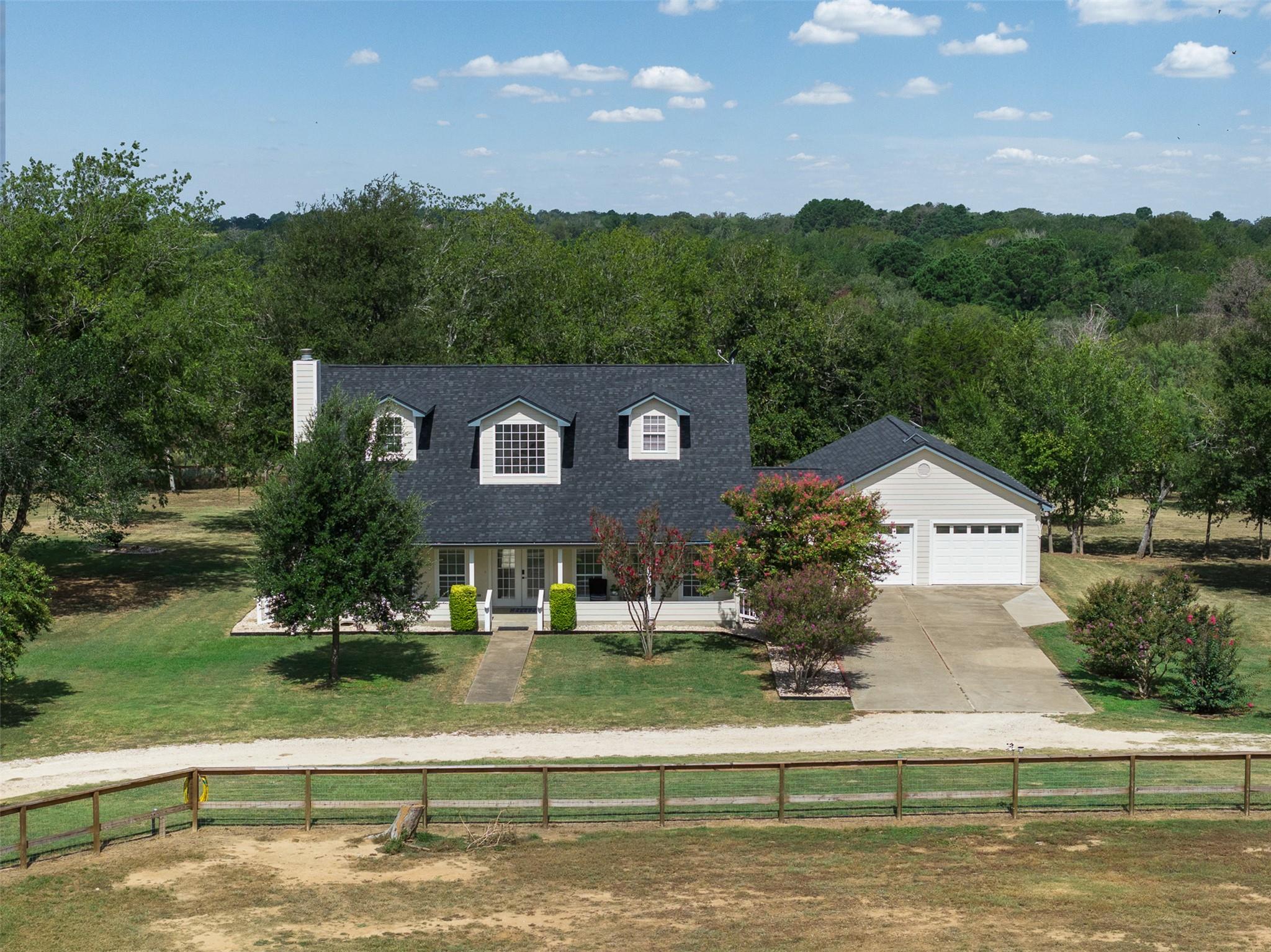 577 Herron TRL, McDade