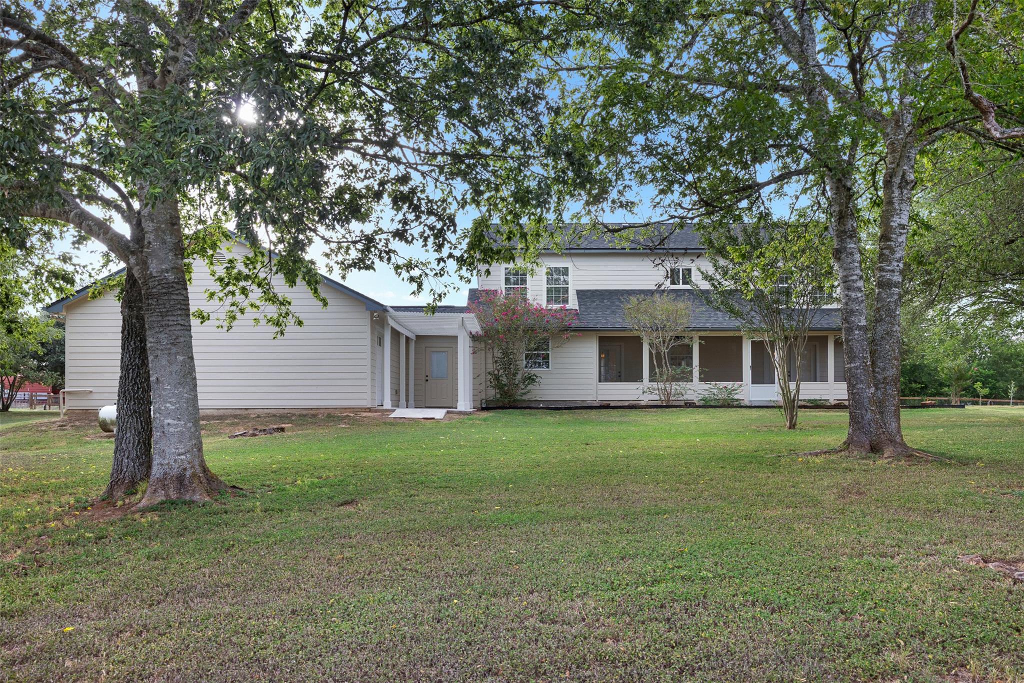 577 Herron TRL, McDade