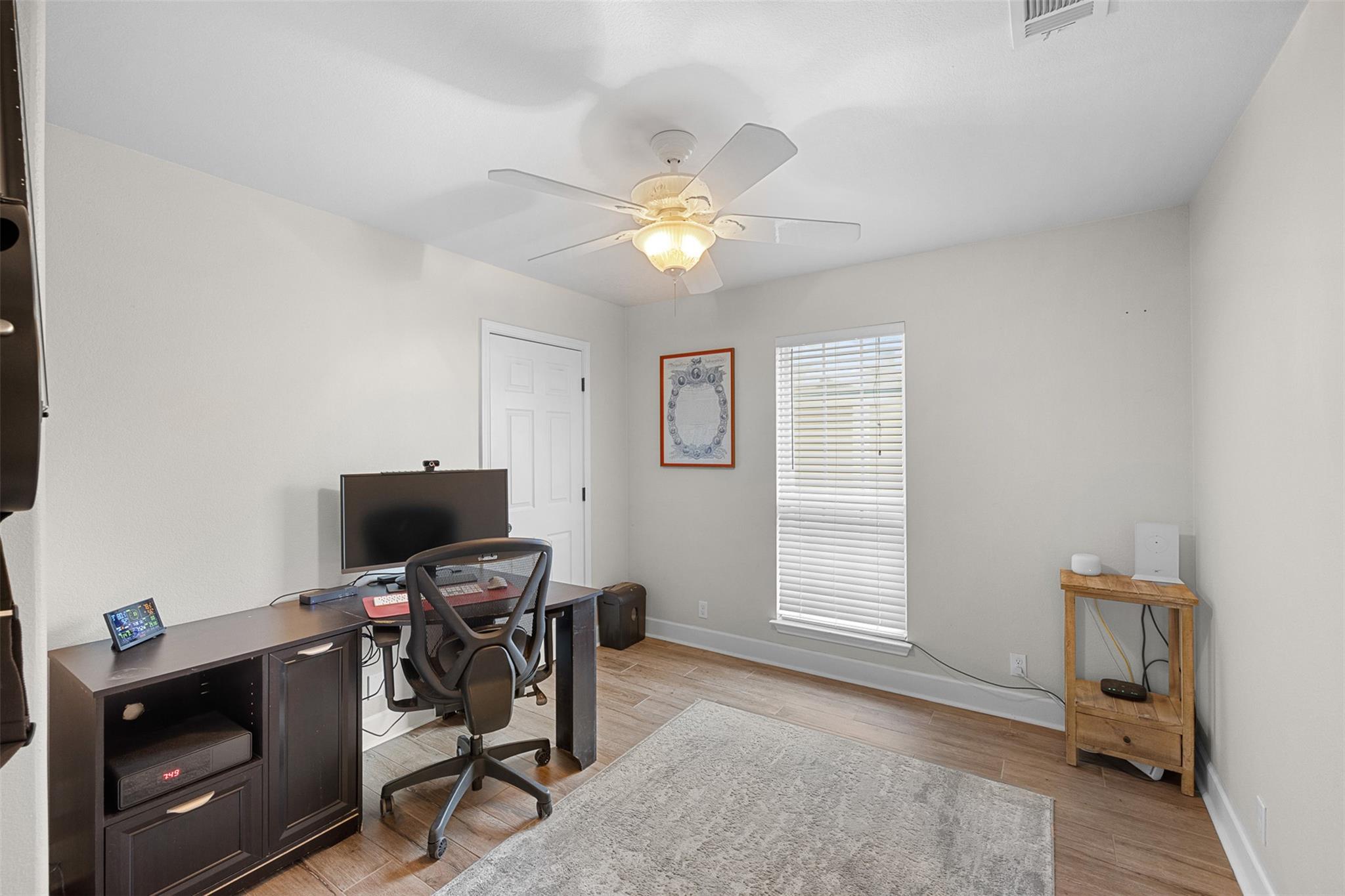 577 Herron TRL, McDade