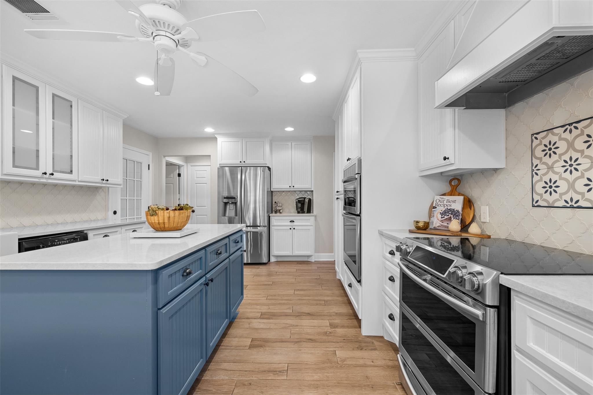 577 Herron TRL, McDade